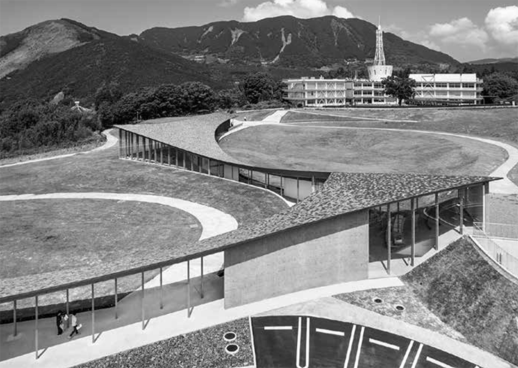 「熊本地震 震災ミュージアム 体験・展示施設 KIOKU」東側俯瞰